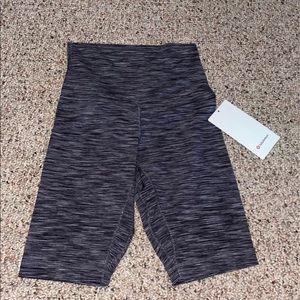 Lululemon align SHR shorts 10”